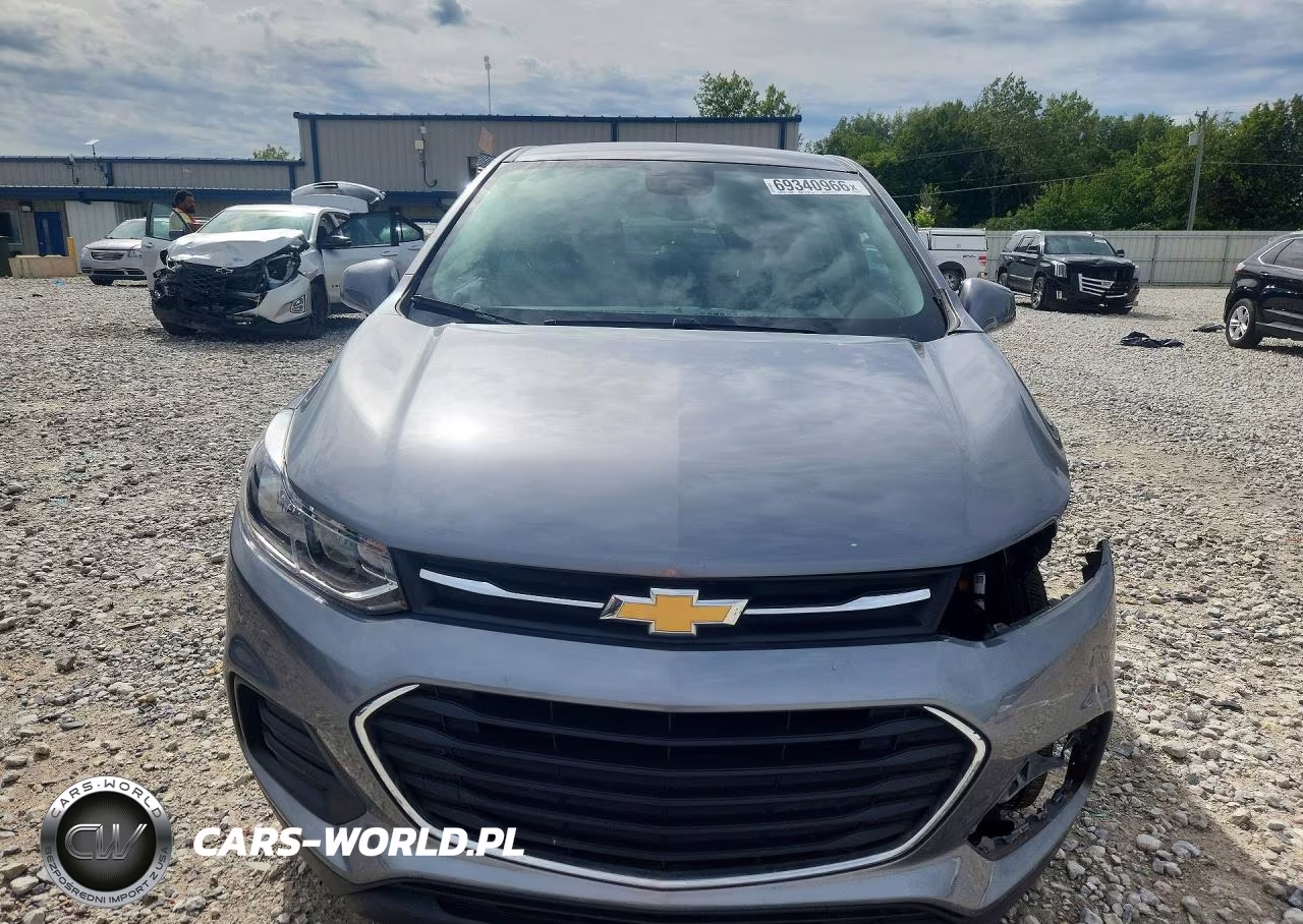 2020 Chevrolet Trax Ls VIN:3GNCJKSB2LL222557 - 5