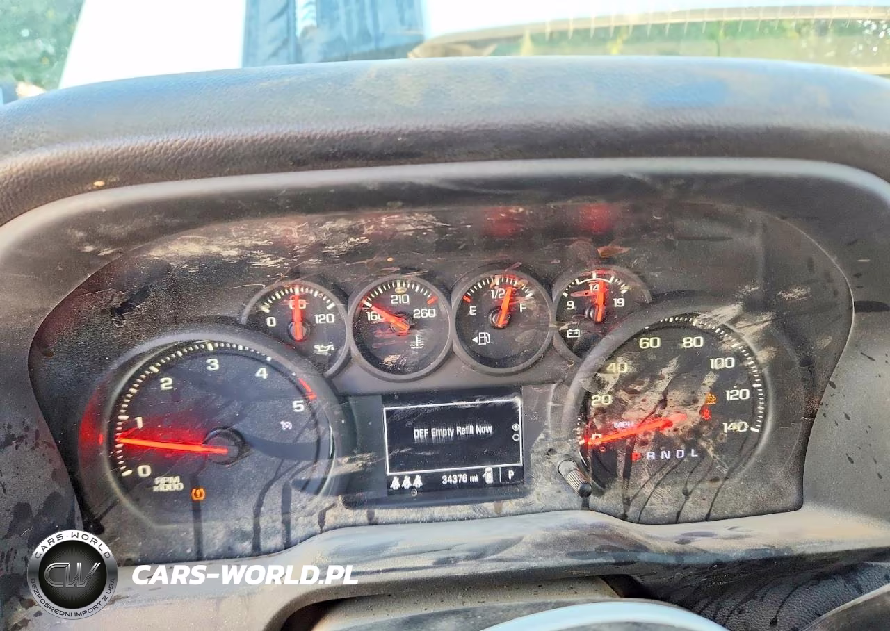 2025 Chevrolet Silverado C2500 Heavy Duty VIN:1GB4ALEYXSF214383 - 9