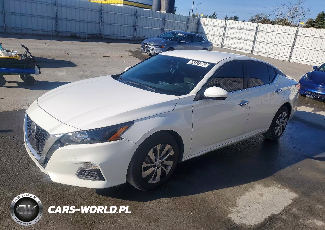 2022 Nissan Altima S