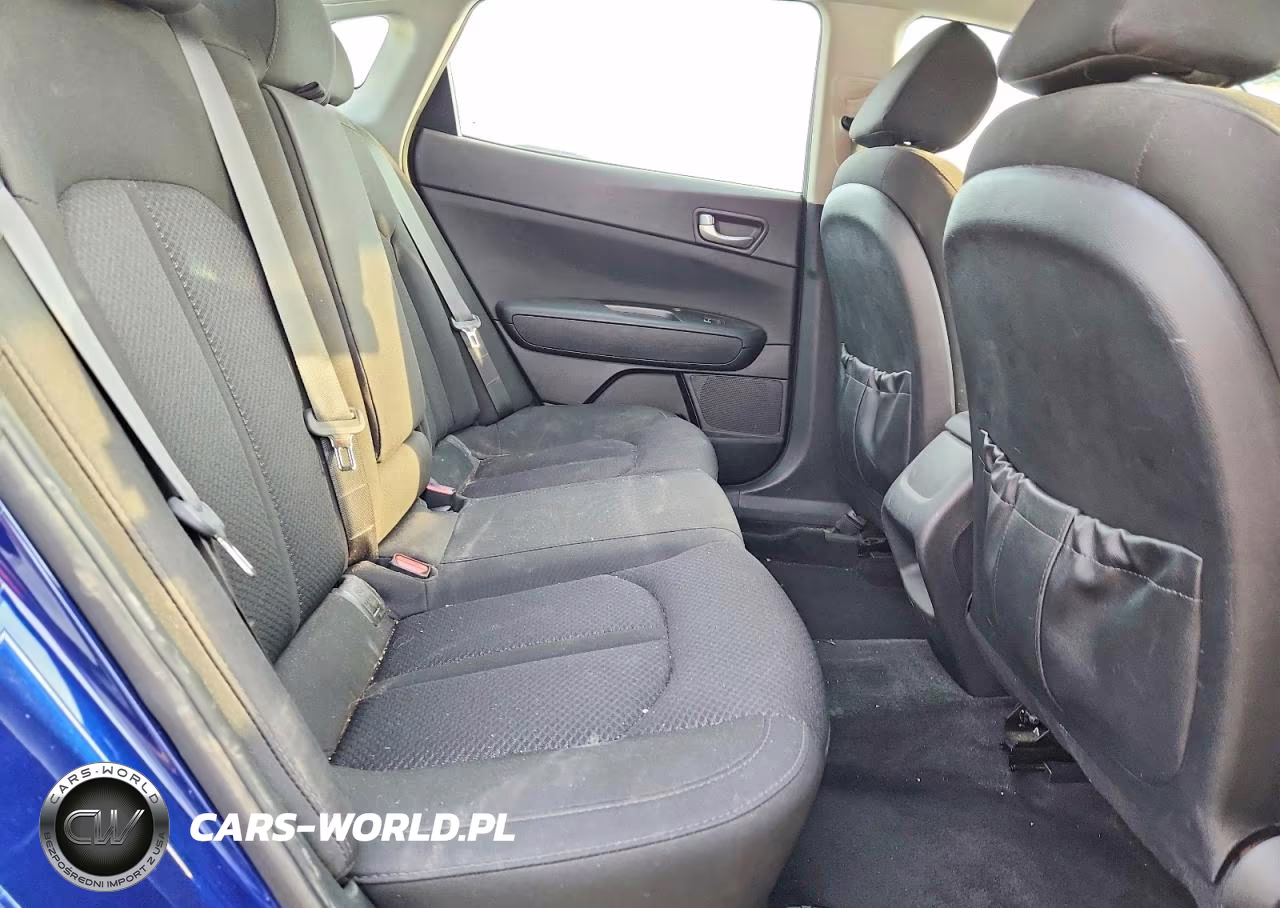 2018 Kia Optima Lx VIN:5XXGT4L37JG264643 - 10
