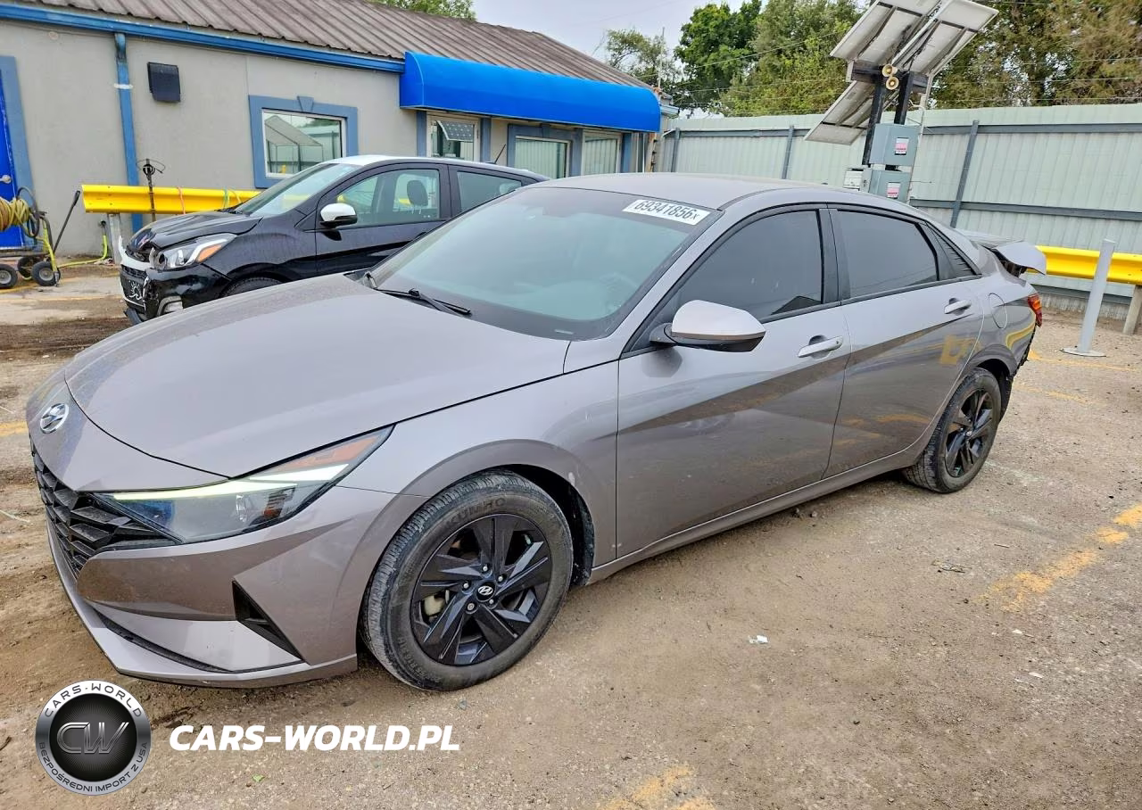 2023 Hyundai Elantra Blue