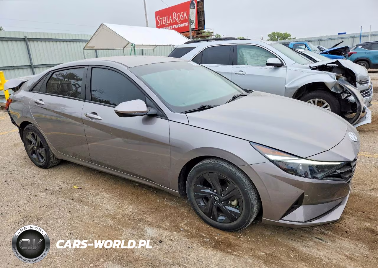2023 Hyundai Elantra Blue VIN:KMHLM4AJXPU076131 - 4