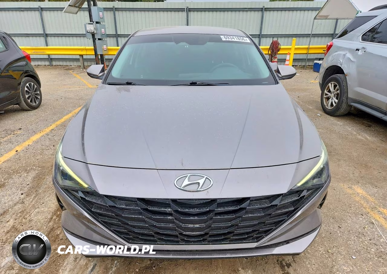 2023 Hyundai Elantra Blue VIN:KMHLM4AJXPU076131 - 5