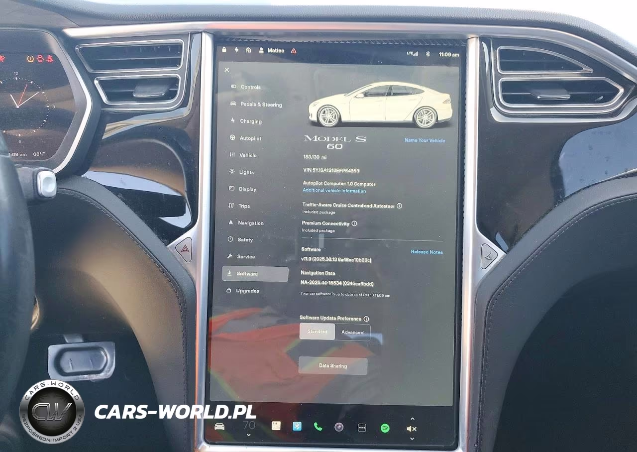 2014 Tesla Model S VIN:5YJSA1S10EFP64859 - 9