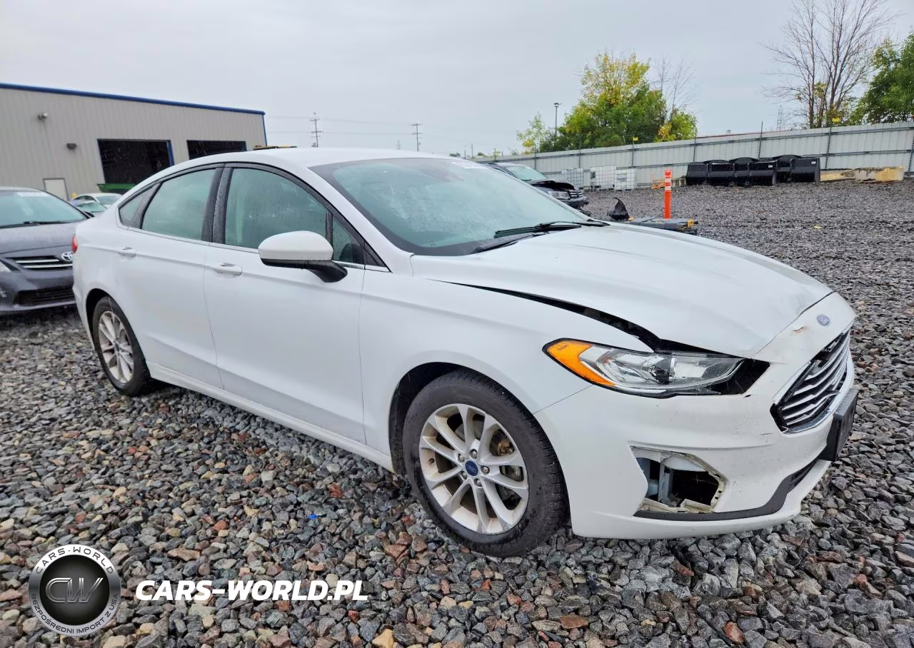 2019 Ford Fusion Se VIN:3FA6P0HDXKR276188 - 4
