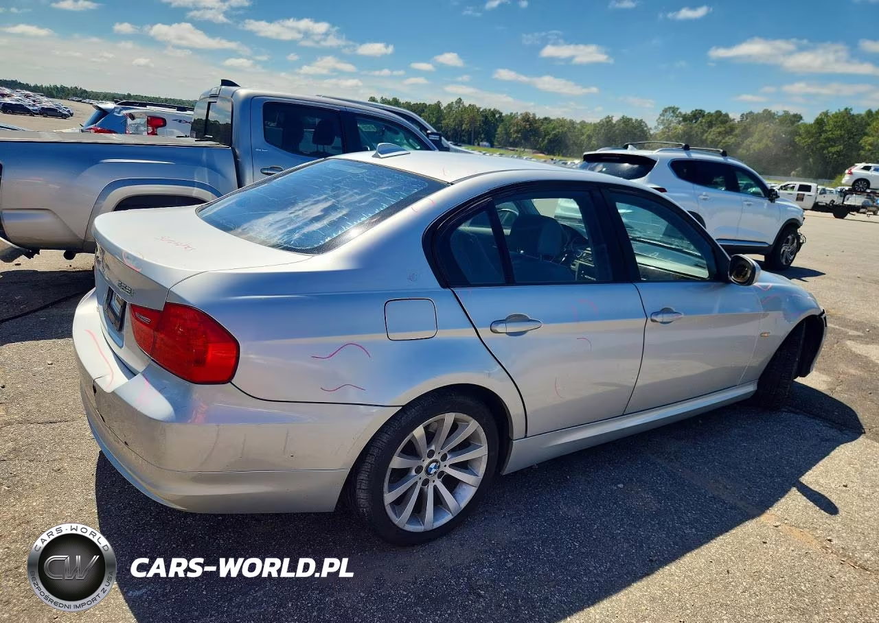 2011 BMW 328 I VIN:WBAPH7C5XBE673839 - 3