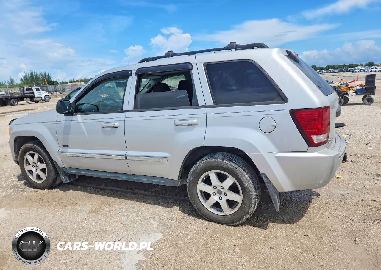2009 Jeep Grand Cherokee Laredo VIN:1J8GR48K79C547854 - 2