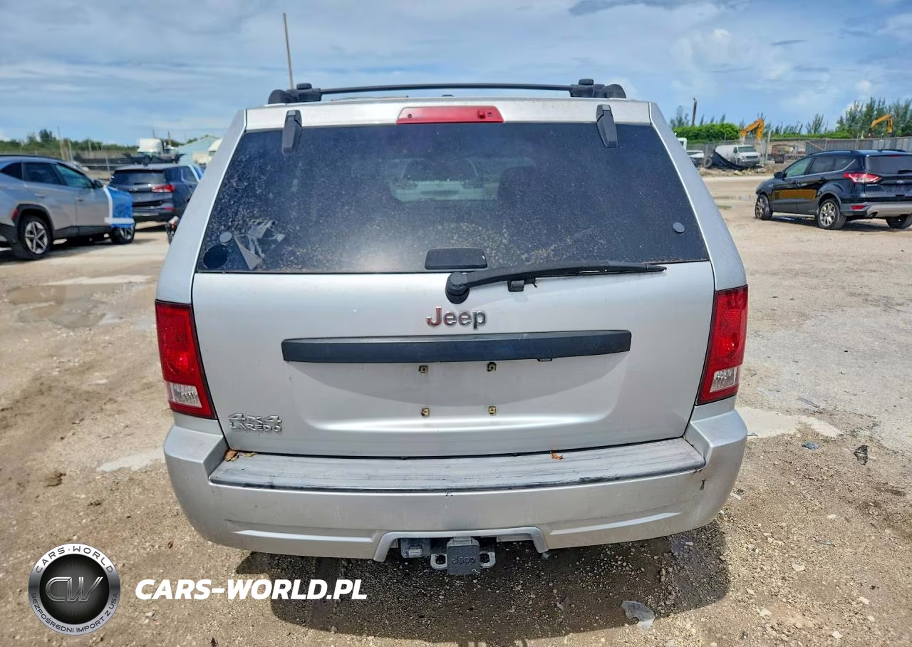 2009 Jeep Grand Cherokee Laredo VIN:1J8GR48K79C547854 - 6