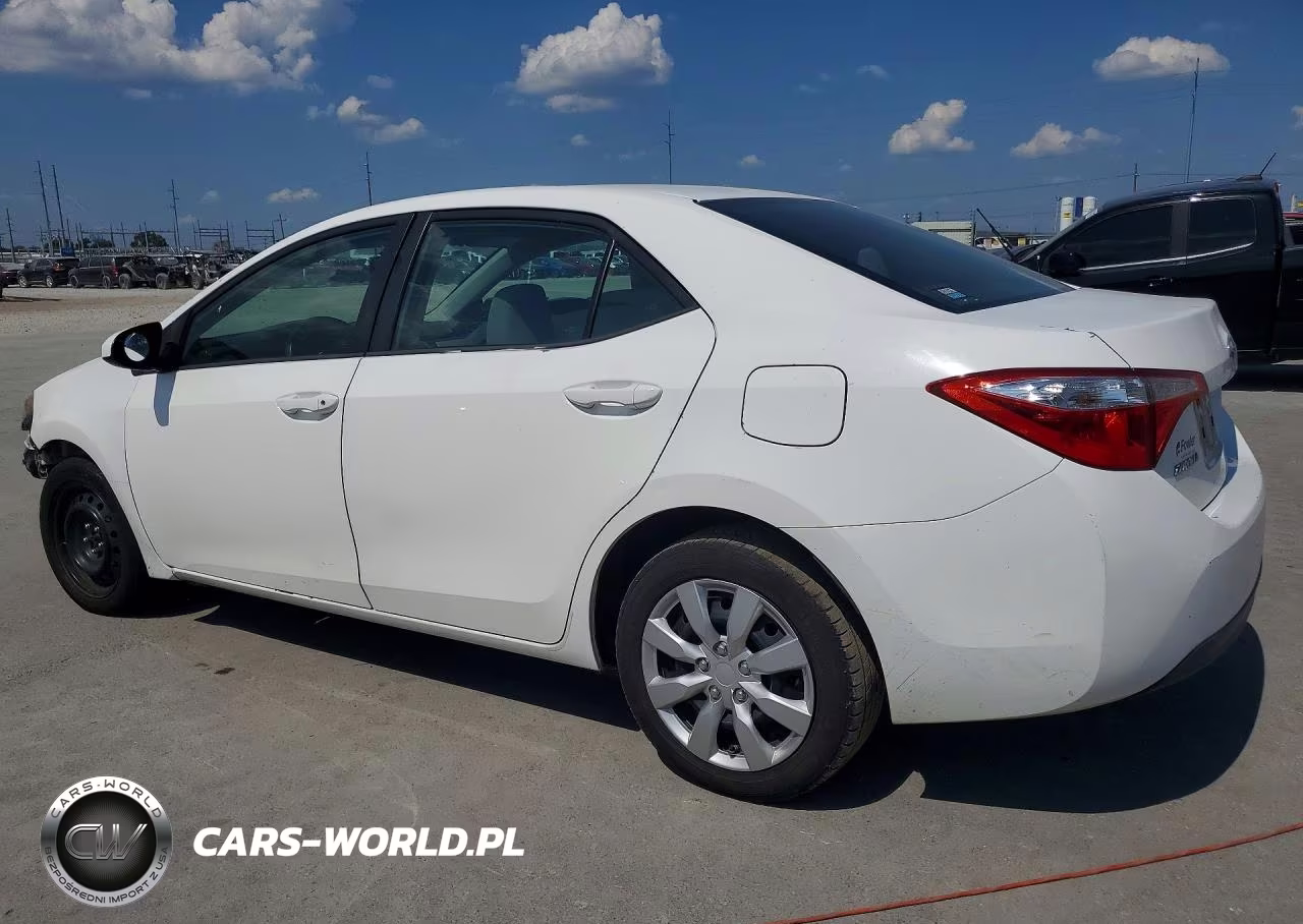 2015 Toyota Corolla Le VIN:5YFBURHE0FP306566 - 2