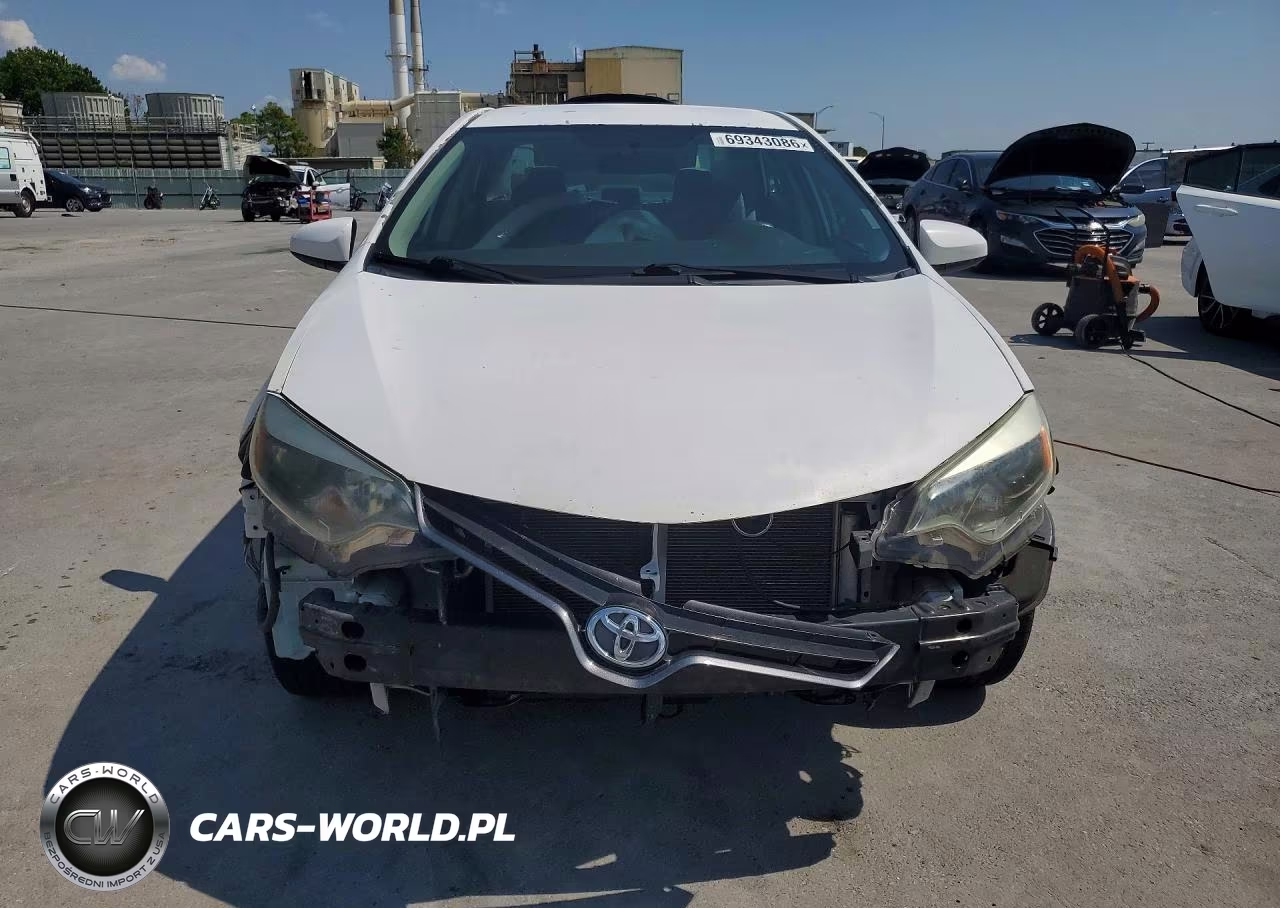 2015 Toyota Corolla Le VIN:5YFBURHE0FP306566 - 5