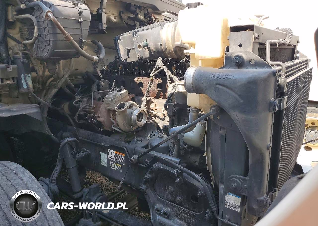 2020 Kenworth Construction T680 VIN:1XKYDP9X8LJ311095 - 11