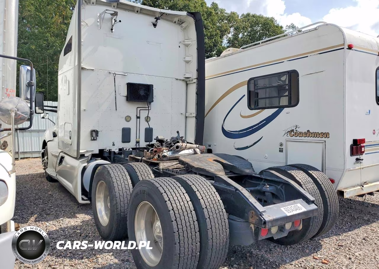 2020 Kenworth Construction T680 VIN:1XKYDP9X8LJ311095 - 2