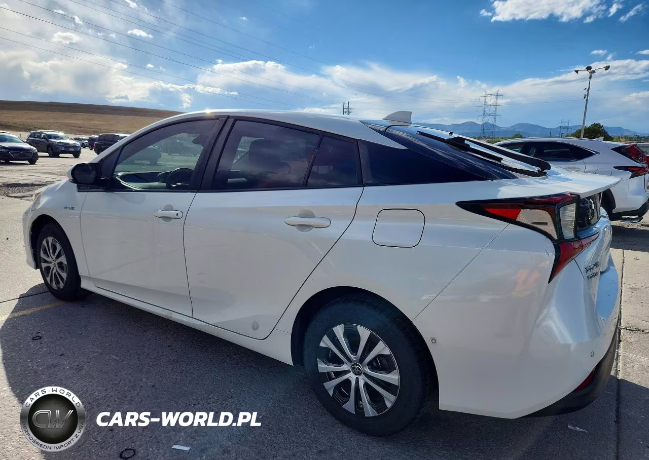 2020 Toyota Prius Le Awd-E VIN:JTDL9RFU2L3017869 - 2