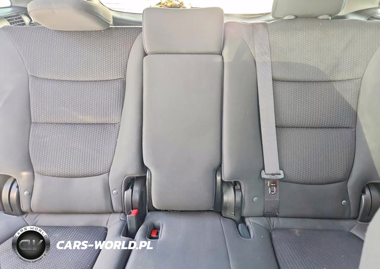2011 Kia Sorento Lx VIN:5XYKTDA29BG096036 - 10
