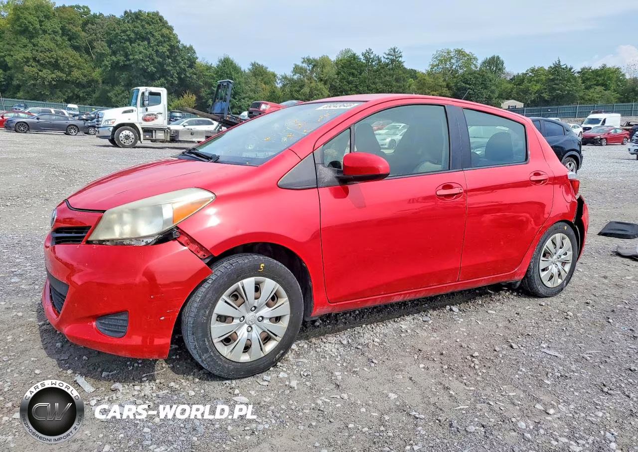 2013 Toyota Yaris 5-Door L VIN:JTDKTUD38DD550685 - 1