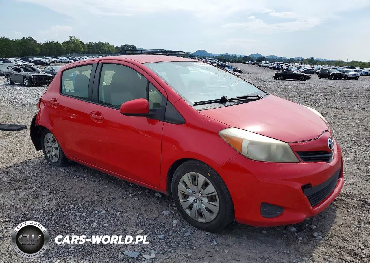 2013 Toyota Yaris 5-Door L VIN:JTDKTUD38DD550685 - 4