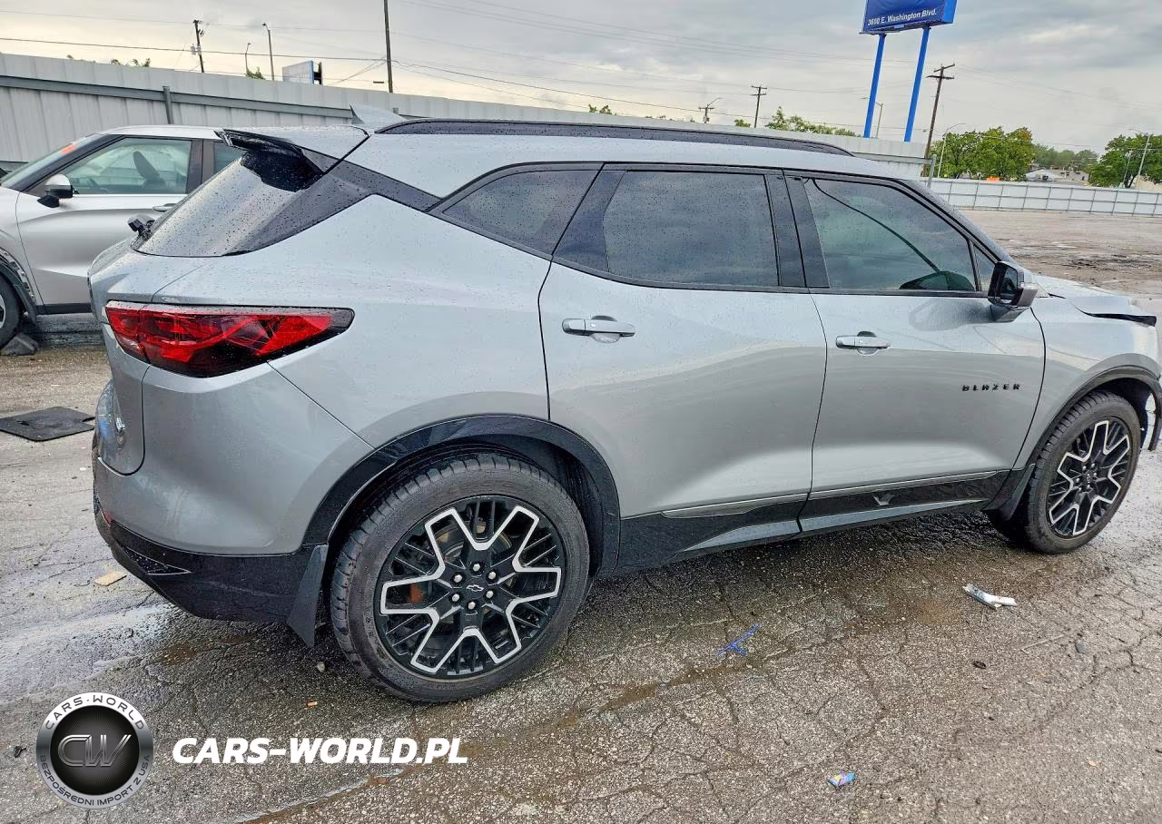 2023 Chevrolet Blazer Rs VIN:3GNKBKRS3PS128231 - 3