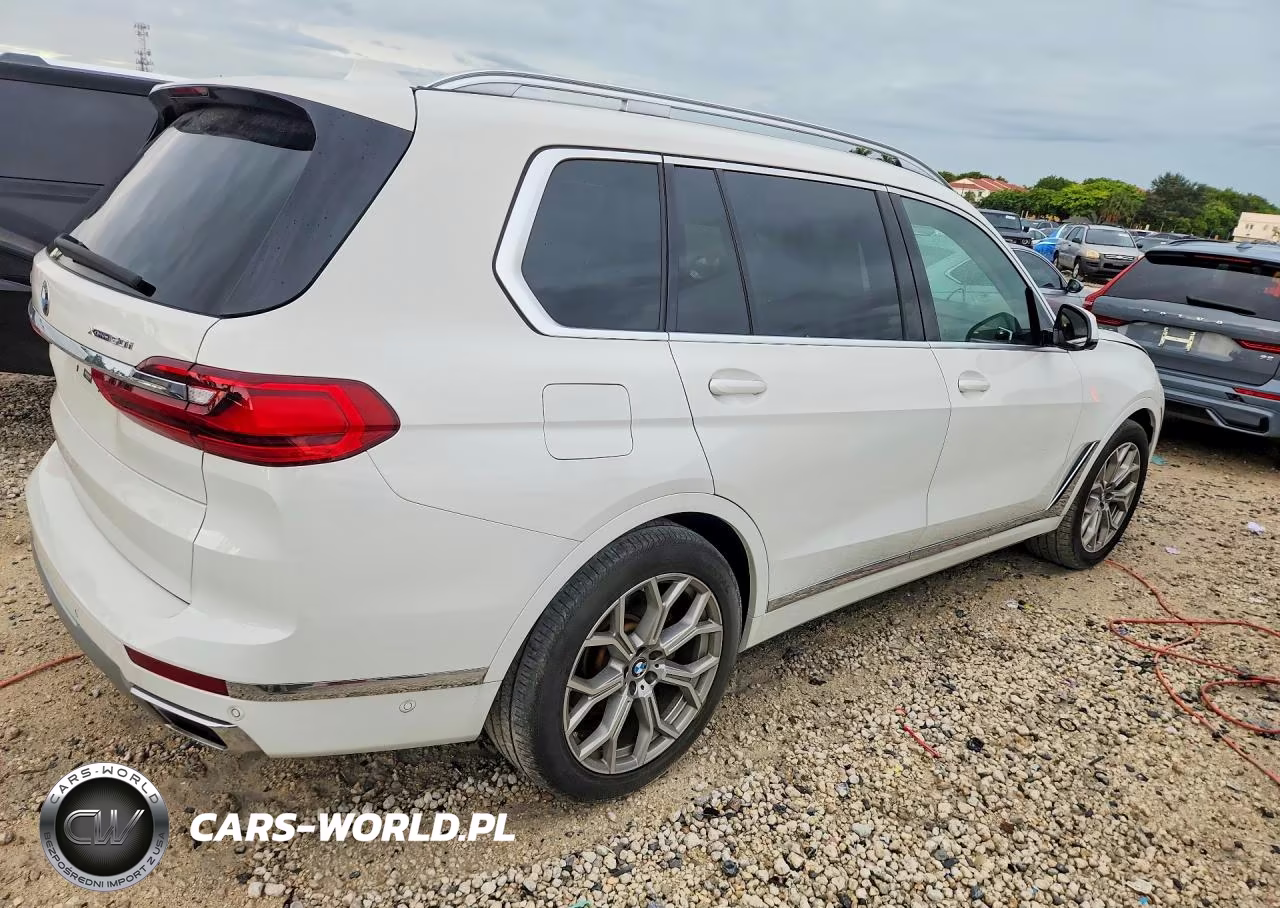 2019 BMW X7 xDrive50I VIN:5UXCX4C53KLS36228 - 3