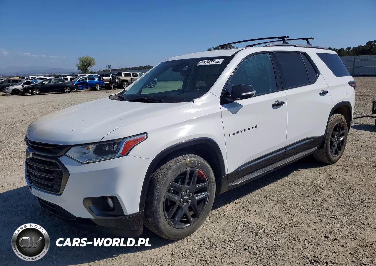 2018 Chevrolet Traverse Premier VIN:1GNERKKW7JJ282553 - 1