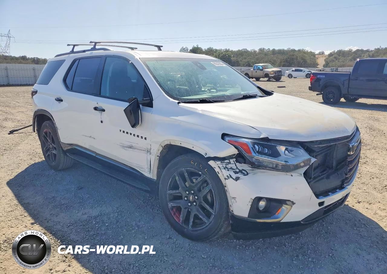 2018 Chevrolet Traverse Premier VIN:1GNERKKW7JJ282553 - 4