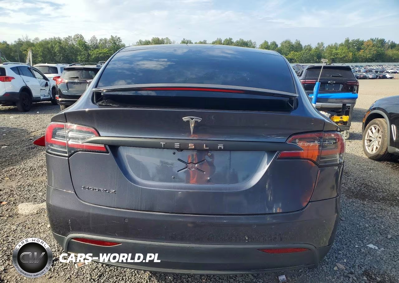 2018 Tesla Model X VIN:5YJXCAE22JF138308 - 6