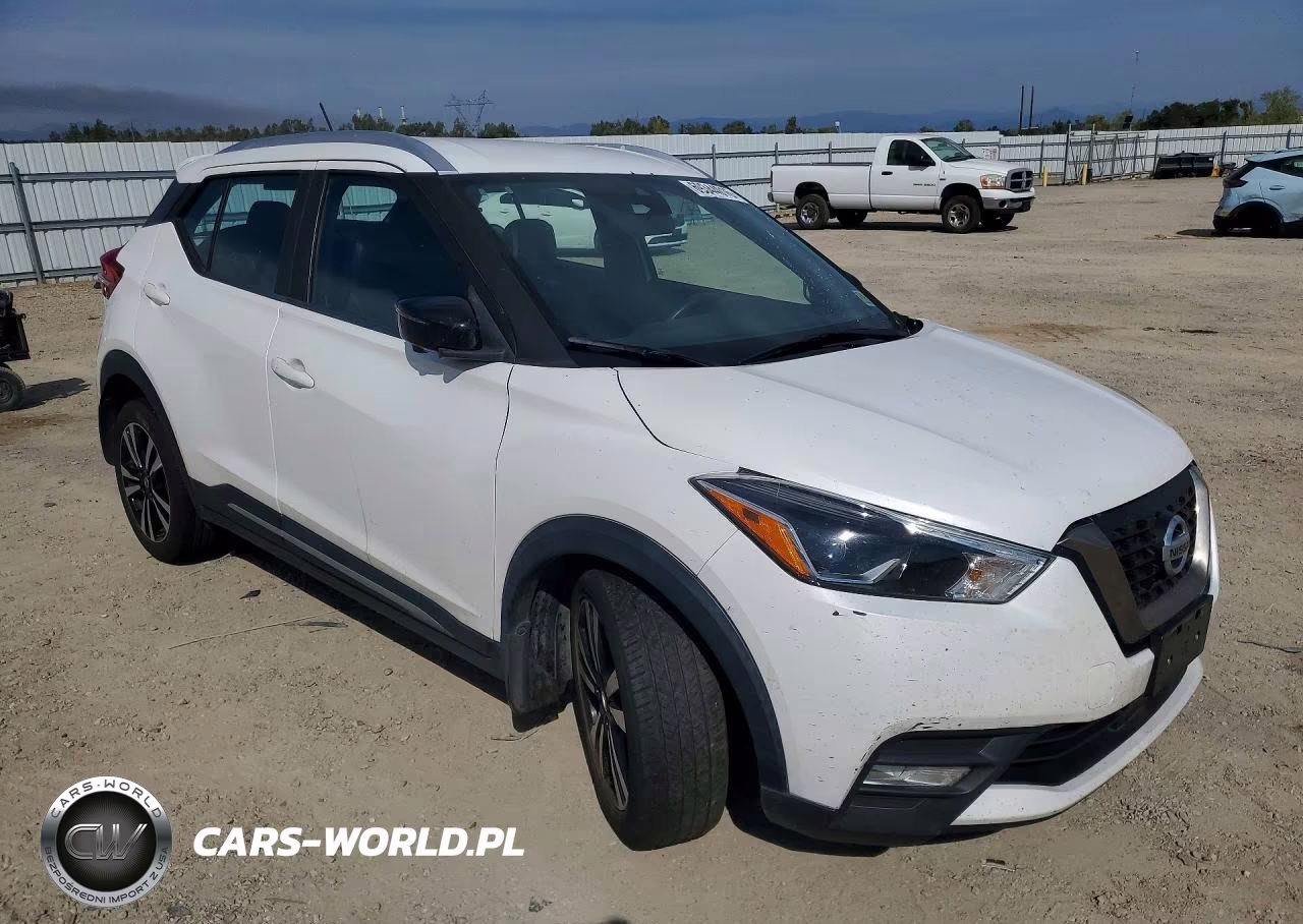 2020 Nissan Kicks Sr VIN:3N1CP5DV7LL521397 - 4