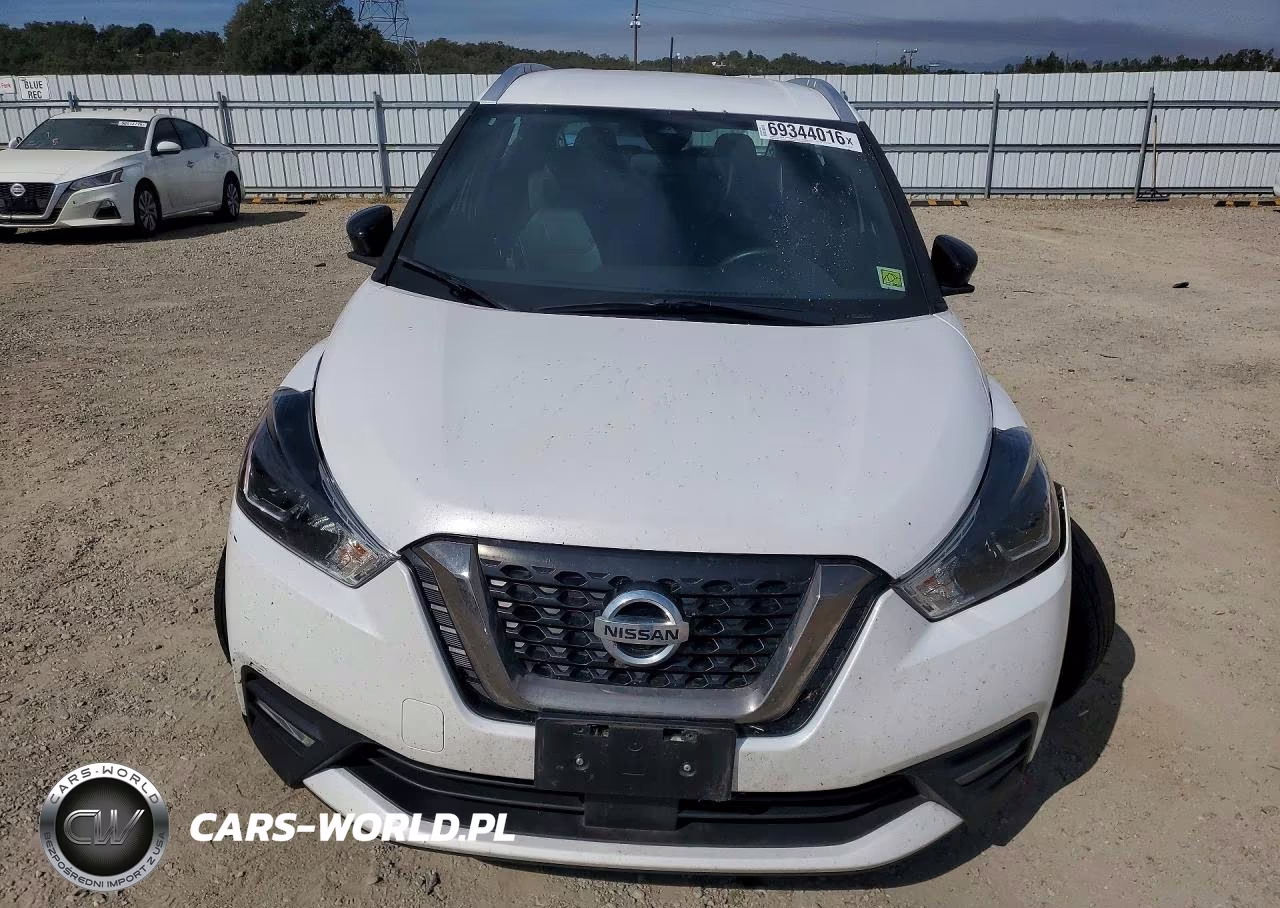 2020 Nissan Kicks Sr VIN:3N1CP5DV7LL521397 - 5