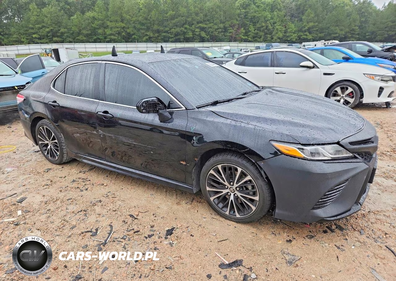 2020 Toyota Camry Se VIN:4T1G11AK2LU995150 - 4