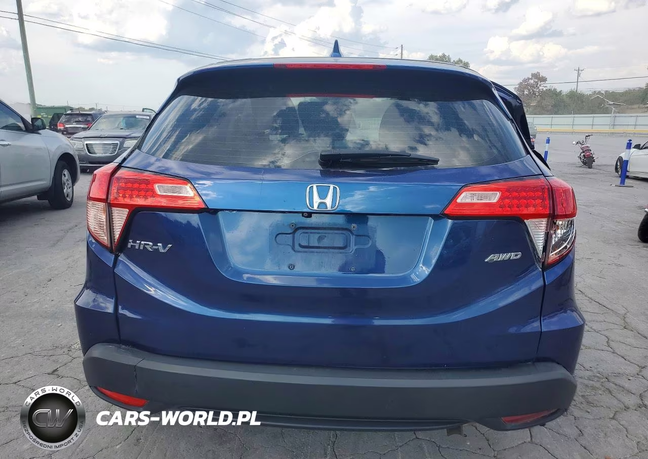 2017 Honda Hr-V Lx VIN:3CZRU6H39HG703885 - 6