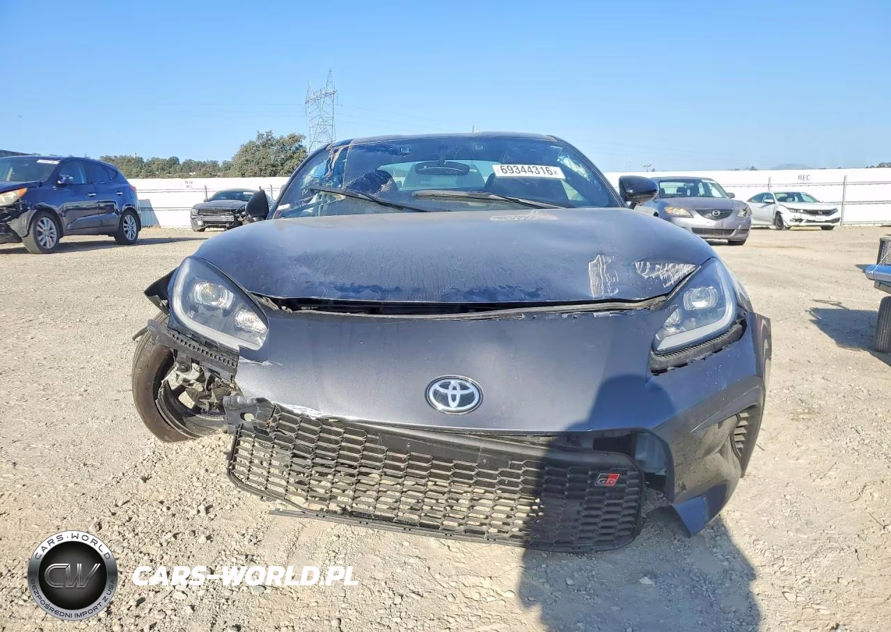 2025 Toyota Gr86 Base VIN:JF1ZNBB13S8759729 - 5