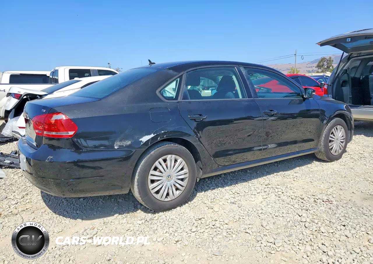 2015 Volkswagen Passat S VIN:1VWAT7A31FC075940 - 3