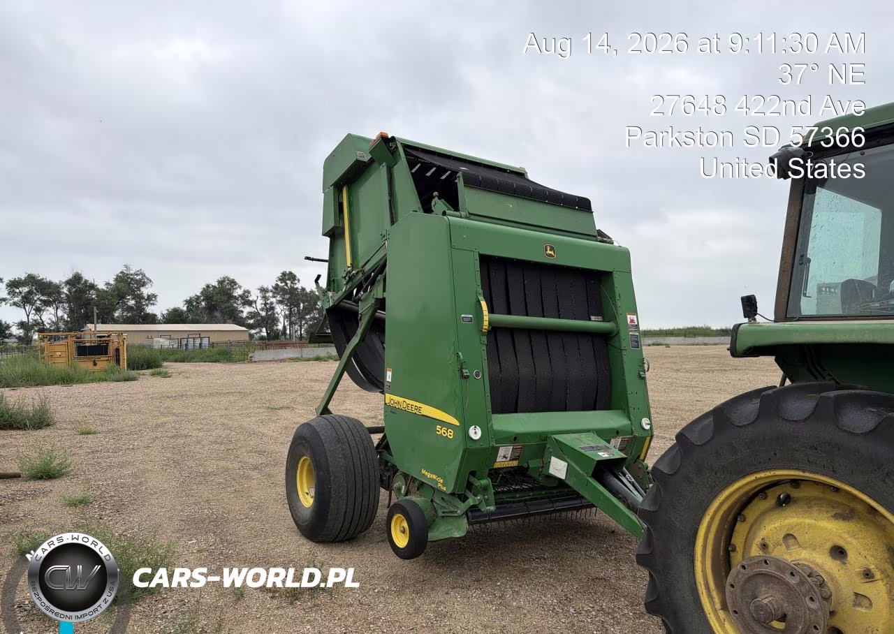 2015 John Deere 568 Round Baler