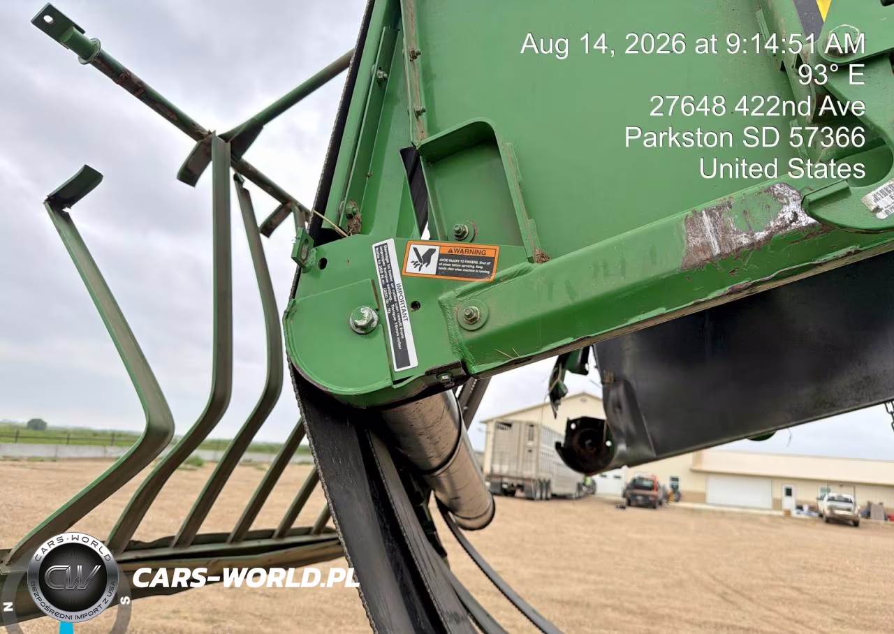 2015 John Deere 568 Round Baler VIN:E00568X345244 - 13