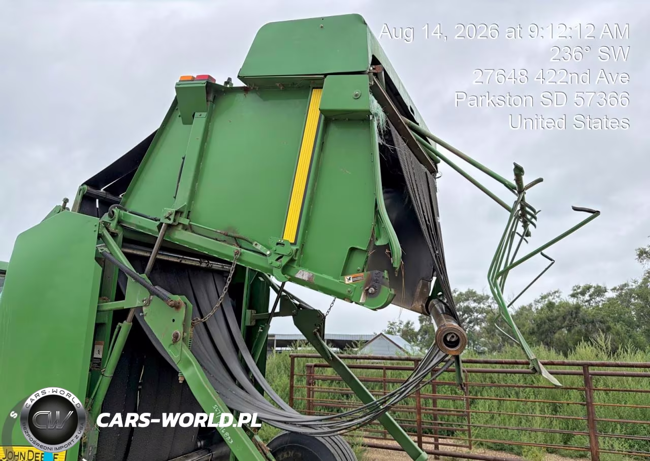 2015 John Deere 568 Round Baler VIN:E00568X345244 - 9