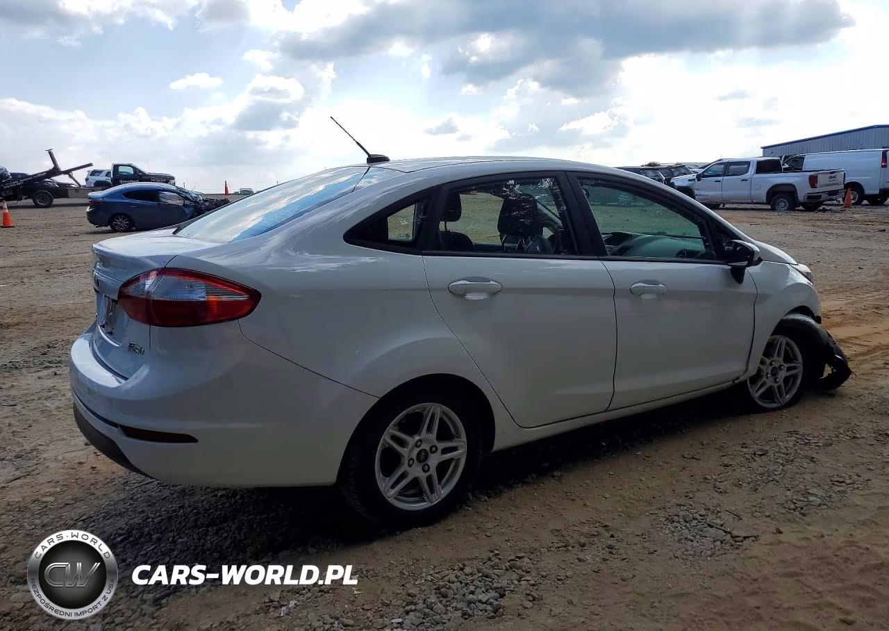 2017 Ford Fiesta Se VIN:3FADP4BJ7HM118619 - 3