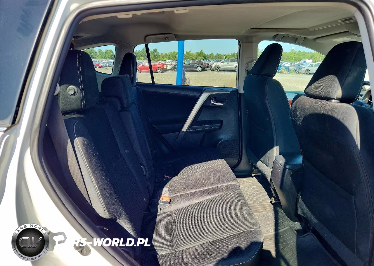 2015 Toyota Rav4 Xle VIN:2T3RFREV8FW240495 - 11