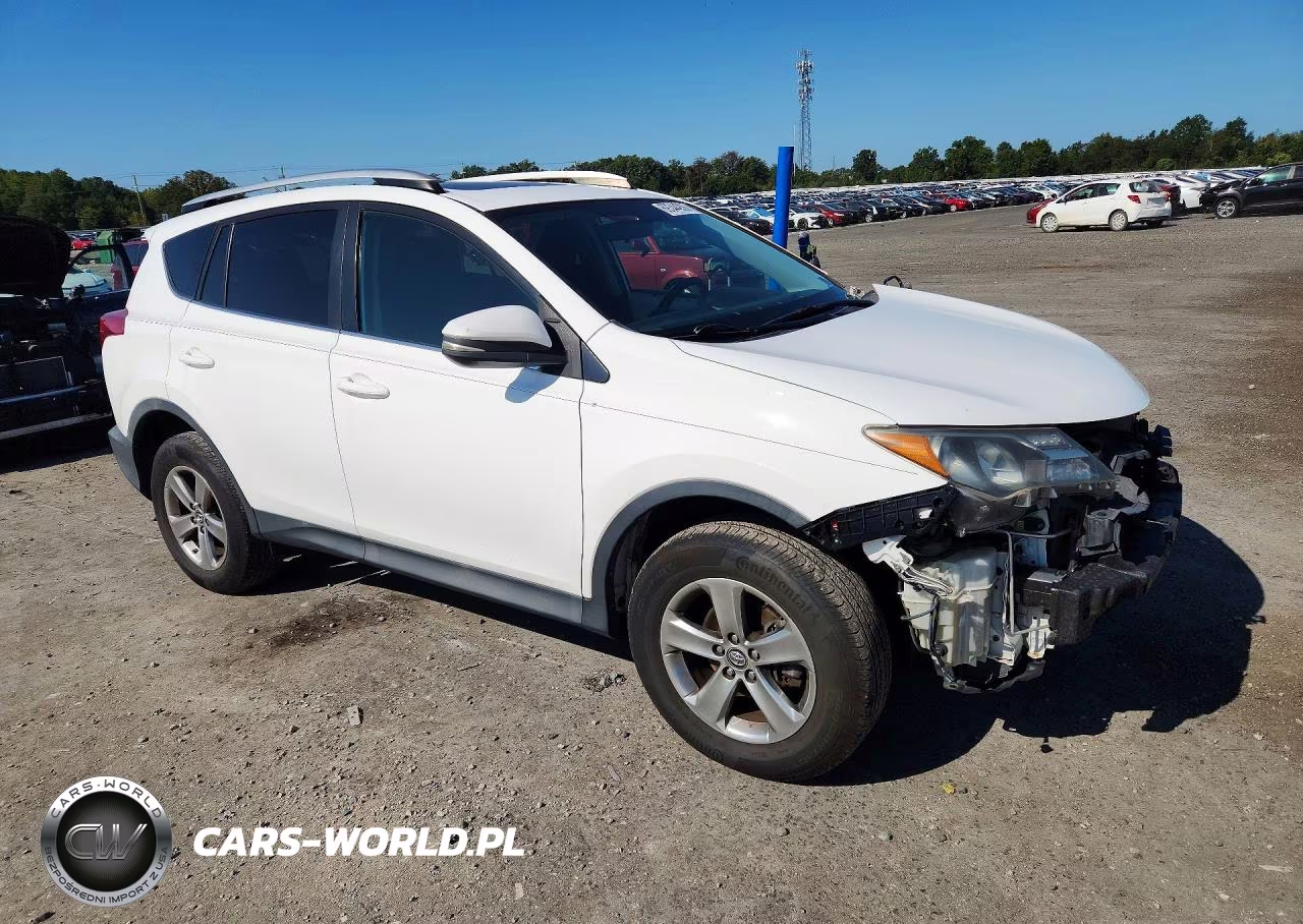 2015 Toyota Rav4 Xle VIN:2T3RFREV8FW240495 - 4