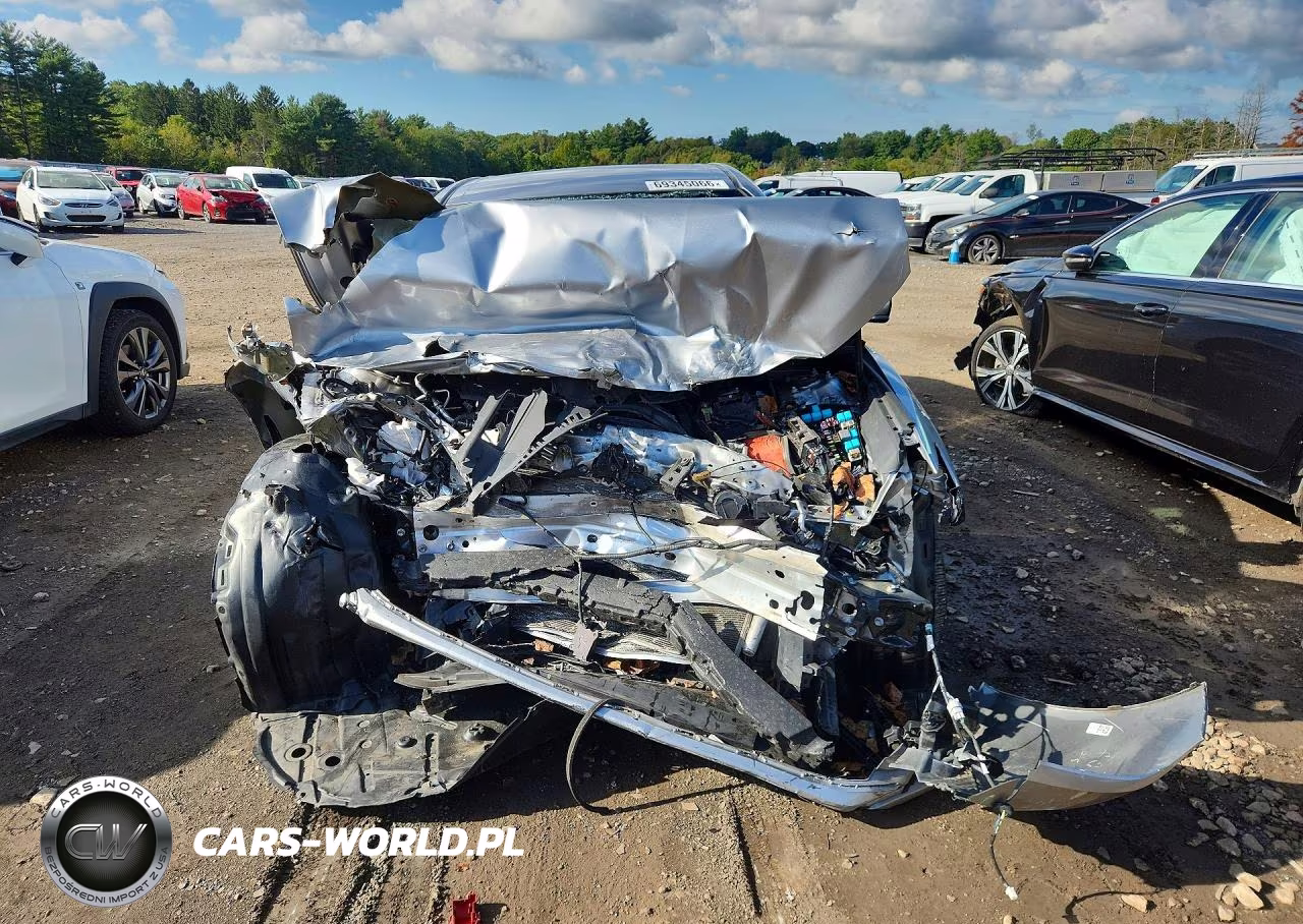 2020 Toyota Camry Le VIN:4T1C11AK9LU896842 - 5