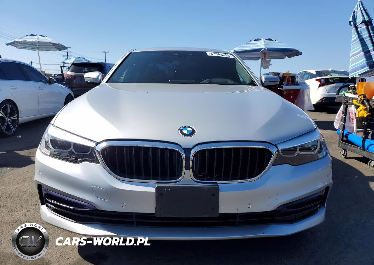 2019 BMW 530E VIN:WBAJA9C58KB399581 - 5