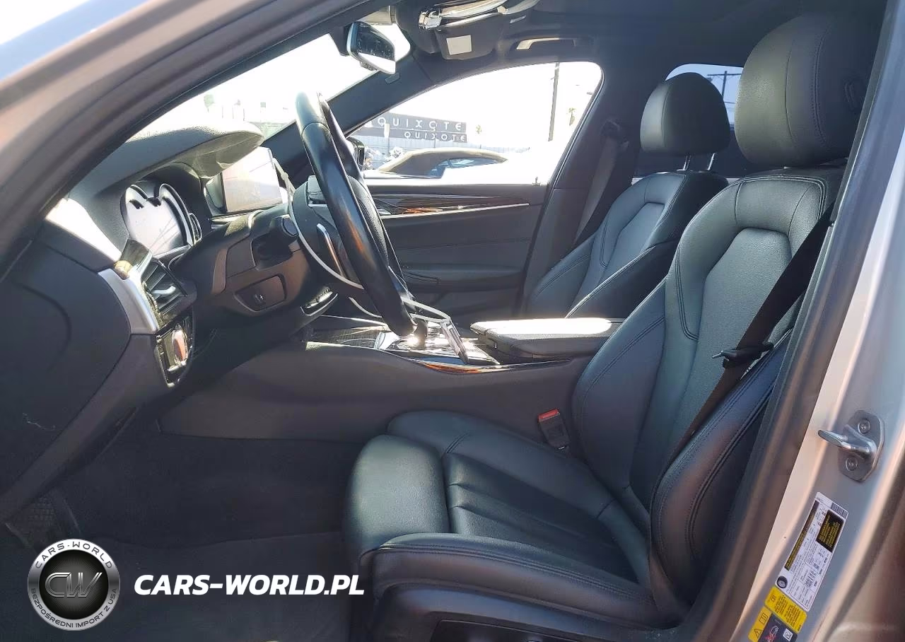 2019 BMW 530E VIN:WBAJA9C58KB399581 - 7