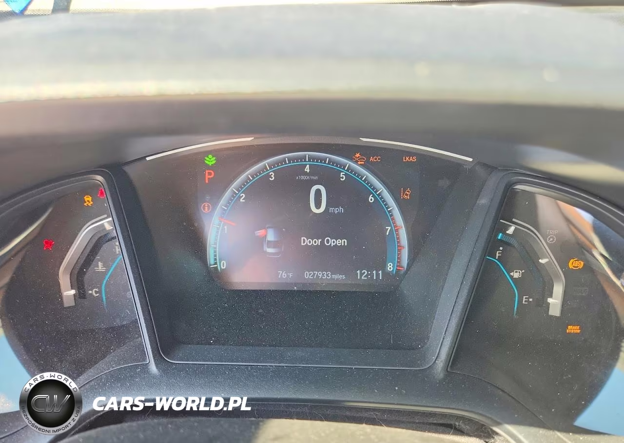 2019 Honda Civic Lx VIN:2HGFC2F65KH500826 - 9