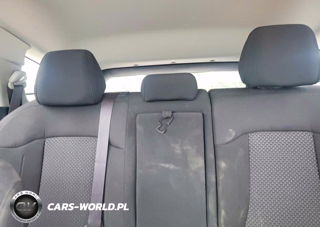 2025 Kia Sportage Lx VIN:KNDPUCDG6S7195592 - 10