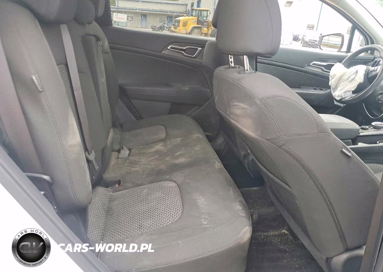 2025 Kia Sportage Lx VIN:KNDPUCDG6S7195592 - 11
