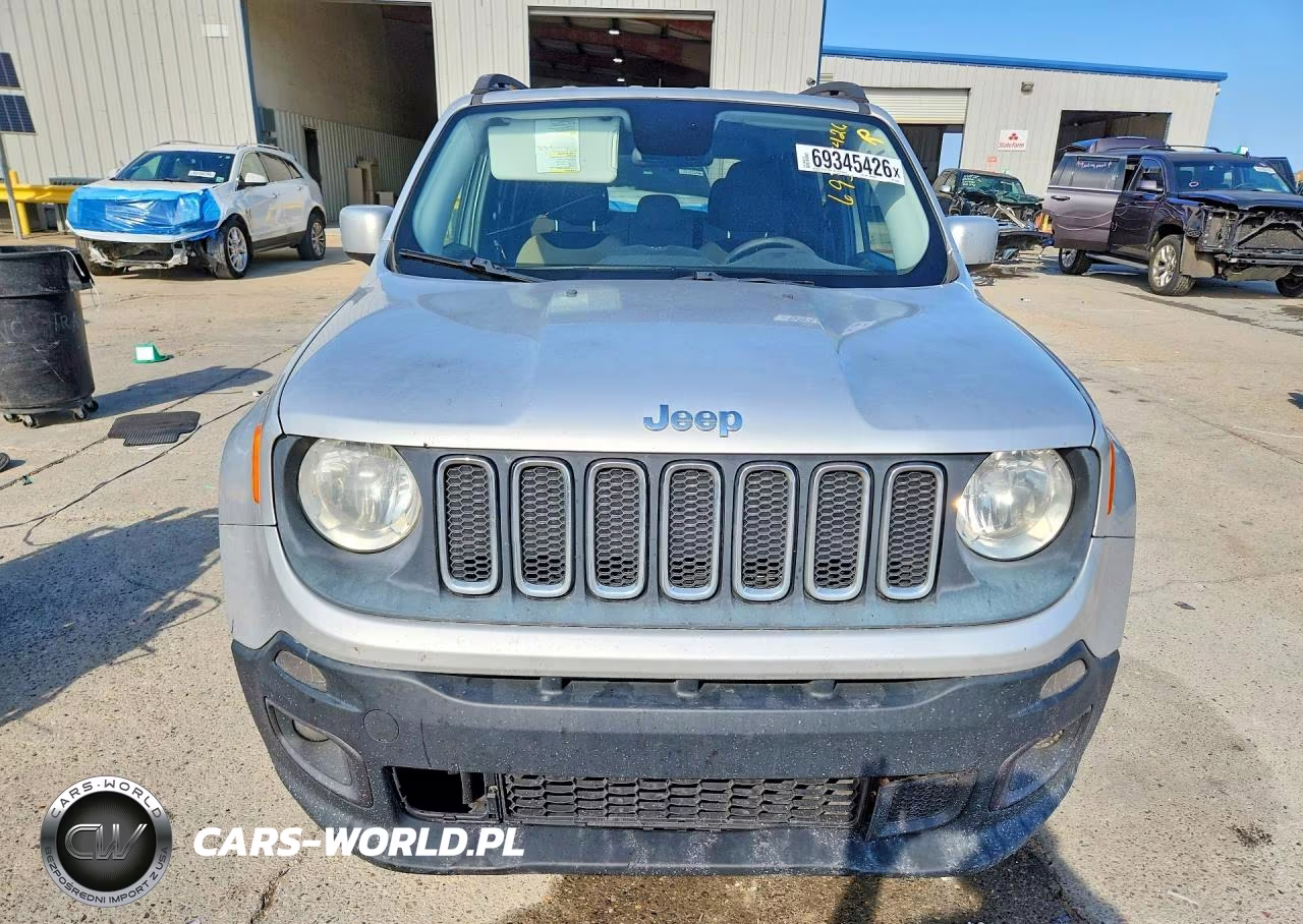 2015 Jeep Renegade Latitude VIN:ZACCJABT3FPC17584 - 5