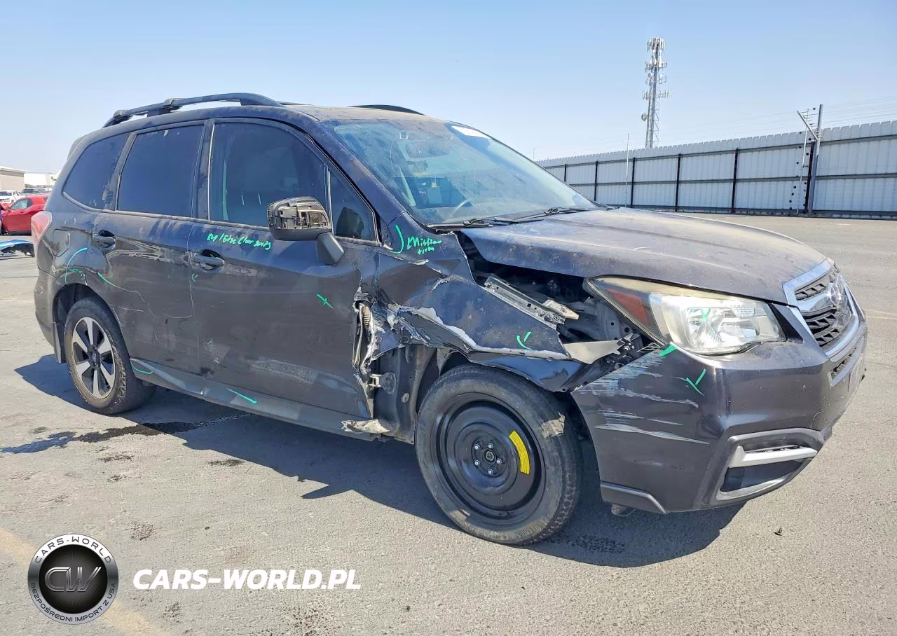 2017 Subaru Forester 2.5I Premium VIN:JF2SJAGC4HH457761 - 4