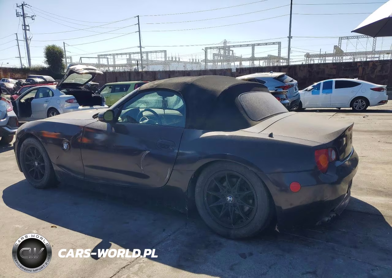 2003 BMW Z4 2.5 VIN:4USBT334X3LS40380 - 2