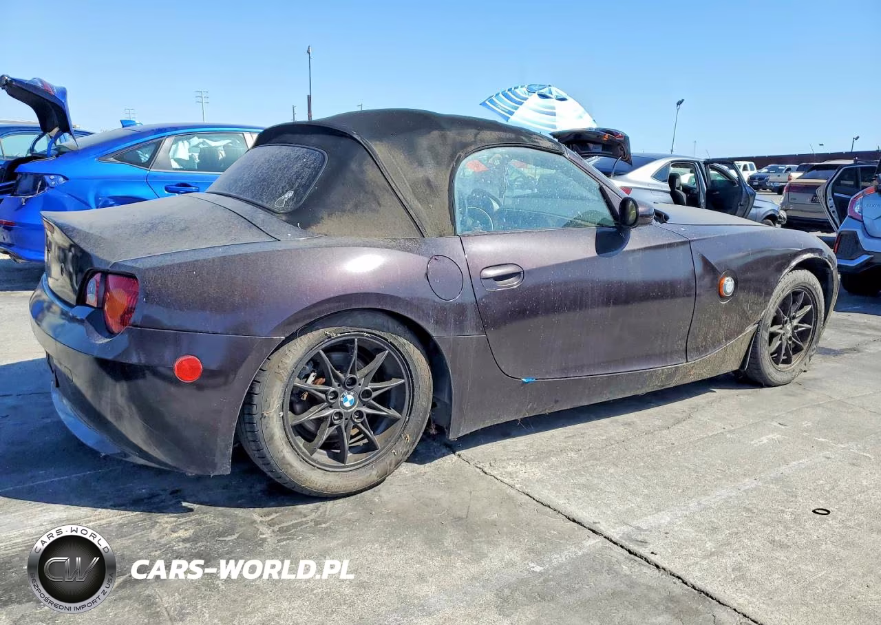 2003 BMW Z4 2.5 VIN:4USBT334X3LS40380 - 3