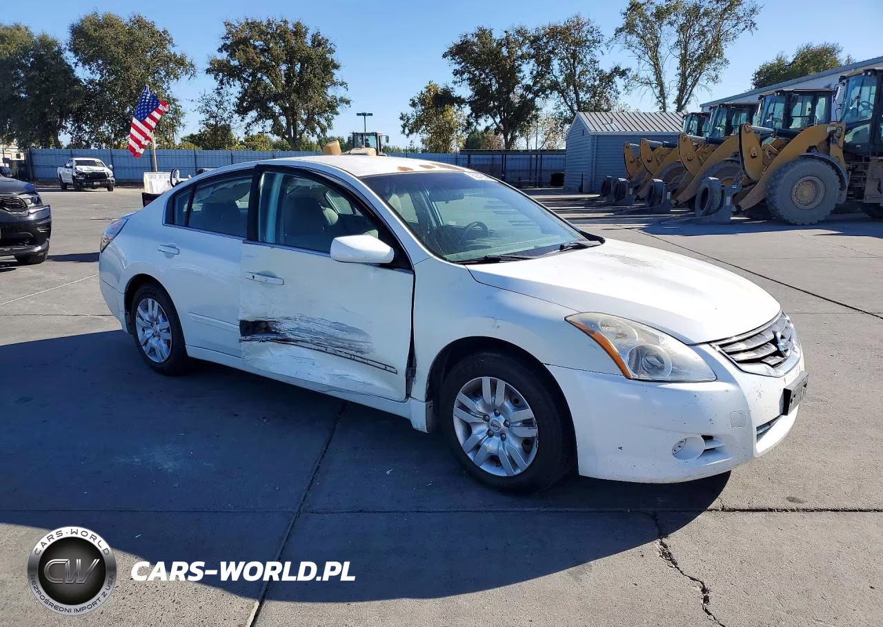 2012 Nissan Altima 2.5 VIN:1N4AL2AP6CN549993 - 4