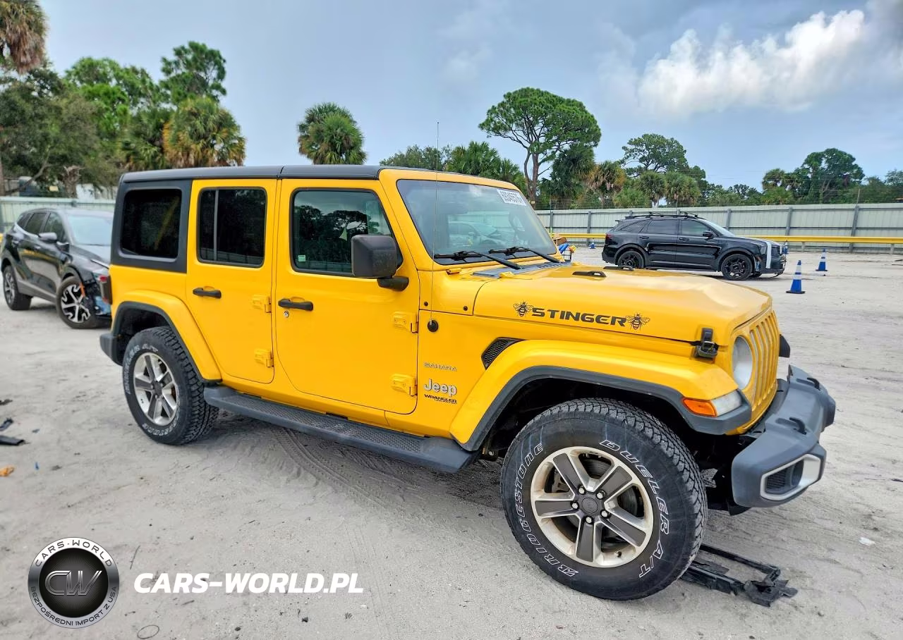 2020 Jeep Wrangler Unlimited Sahara VIN:1C4HJXEN9LW323221 - 4