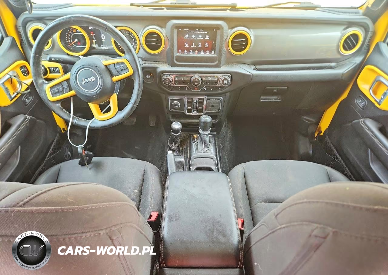 2020 Jeep Wrangler Unlimited Sahara VIN:1C4HJXEN9LW323221 - 8